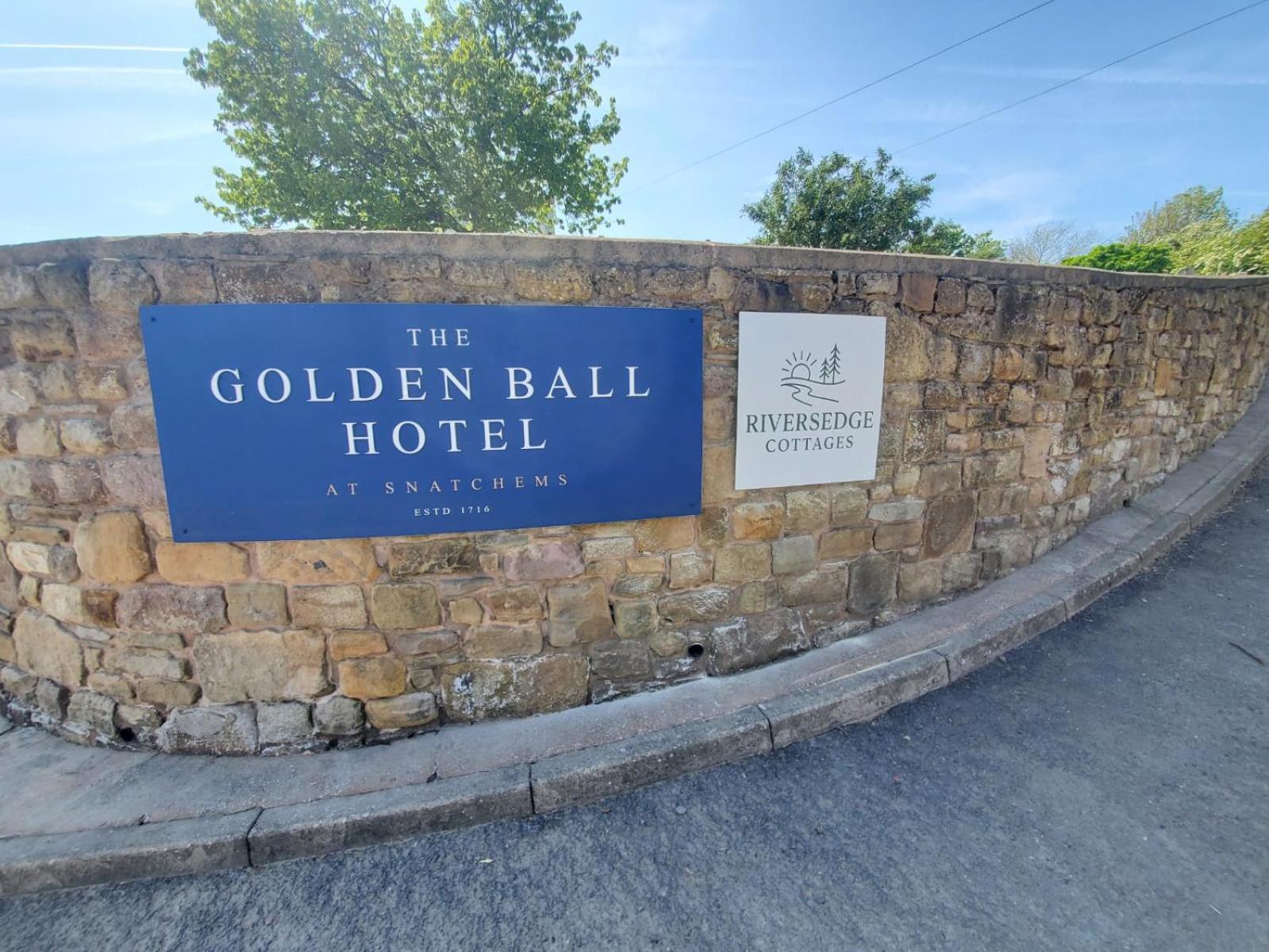 The Golden Ball Cottages 모아캠비 외부 사진